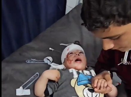 Sejmlah anak turut menjadi korban serang Israel di wilayah Jabalia, Gaza utara. (X/@DaniMayakovski)